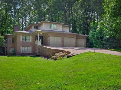 3142 Oakridge Ct