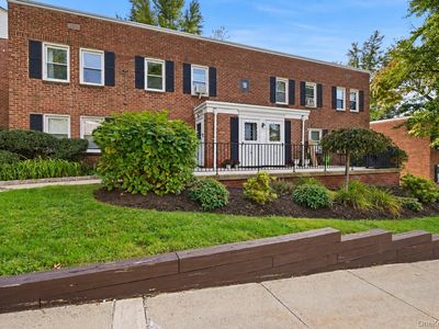 120 N Broadway #19B