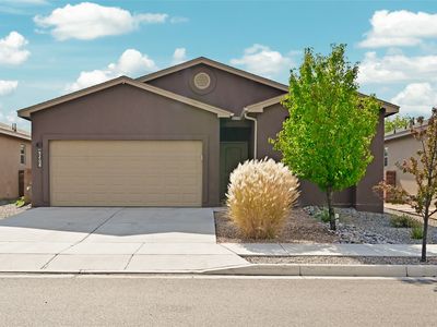 5208 Camino Del Griego