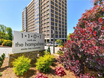 1101 N Elm St Unit 906