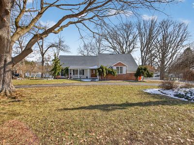 3825 W Walmont Rd