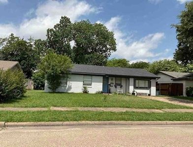 1333 Eastside Dr