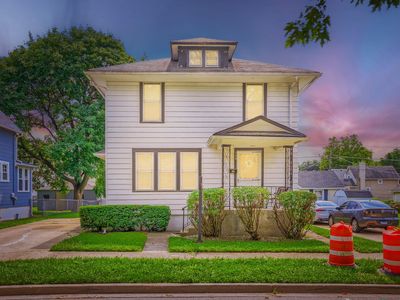 709 Center St