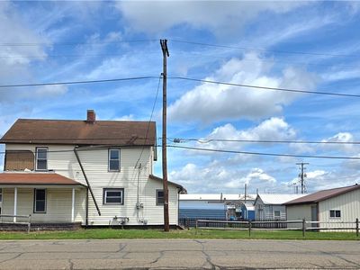 Property at 2380 S Lawn Ave, Coshocton, OH