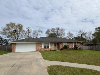 2100 Hickory Dr
