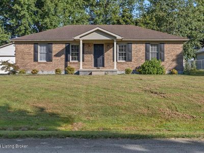 1028 Woodside Dr