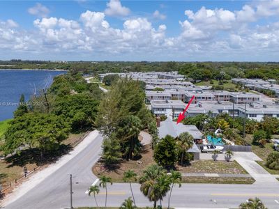 3410 Lake Osborne Dr