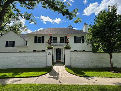 1140 Oakley Ave