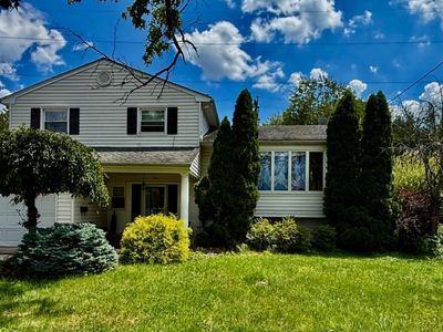 Property at 102 Georgia St, Clark, NJ