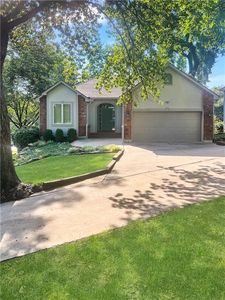 17800 E 30th Dr S