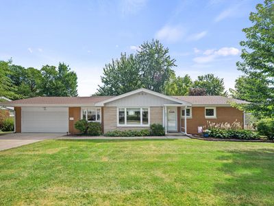 1904 Linden Dr