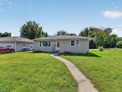 322 W Seerley Blvd