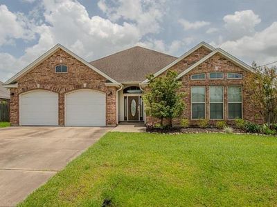 6120 Westchase Loop