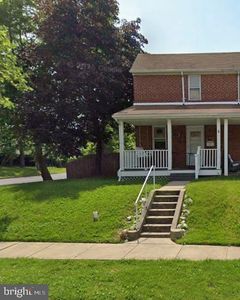 218 Endsleigh Ave
