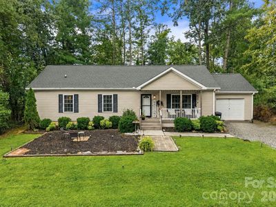 47 Fox Rd