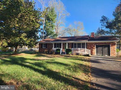 9613 Oriole Ln