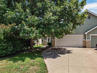 Property at 828 N Field Stone Dr, Lawrence, KS