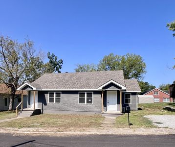 Property at 119 Maple Ave, Camden, TN