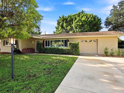 2248 Ivy Ave