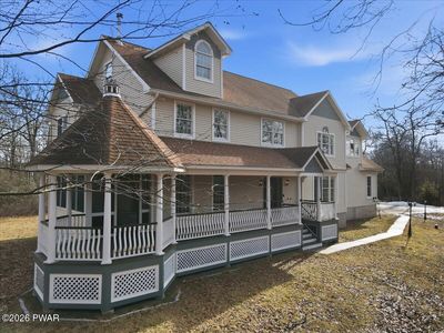302 Oneida Way