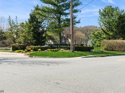 14 Pembroke Dr