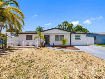 1036 VIKING DRIVE