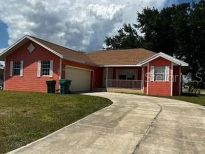 Property at 220 Palmetto Cir NE, Pt Charlotte, FL