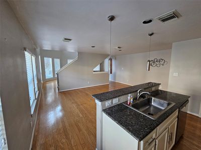 1271 W 17th St