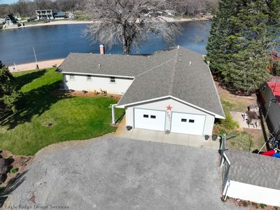 707 Andys Lake Cir