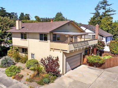 111 Westmoor Dr