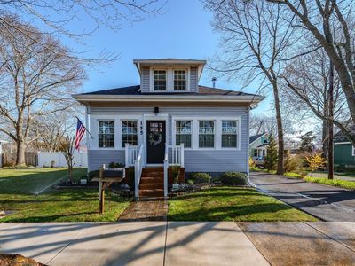155 W Johnson Ave