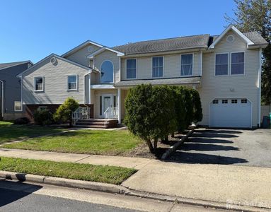 3 Charles Ct