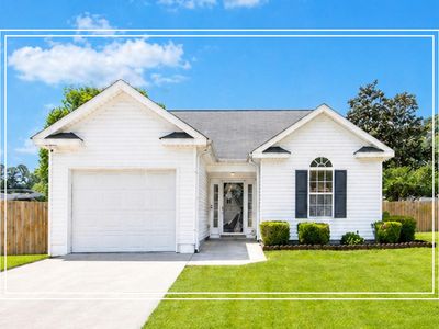 476 Connemara Trl