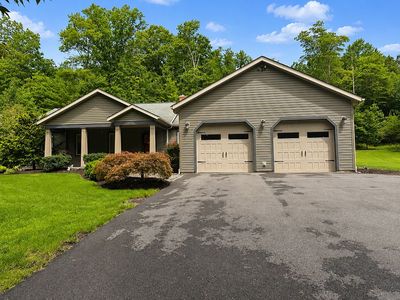 395 Kansas Rd
