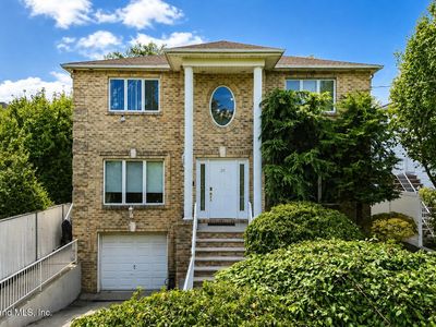 20 Emily Ct