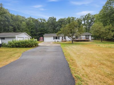 3339 Bluebird Rd