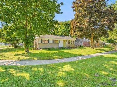 1482 Blossom Ave