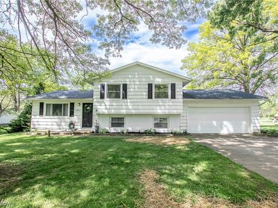 Property at 3811 N Sunnyfield Dr, Copley, OH