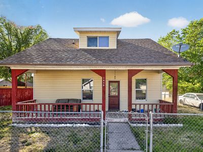 1459 Clover Ave