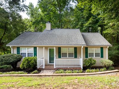 820 Clearview Ct SE