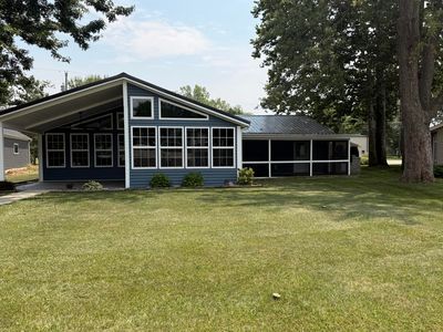 3 Oakwood Ln