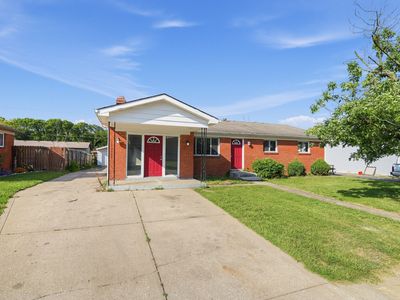 5532 Linda Ln