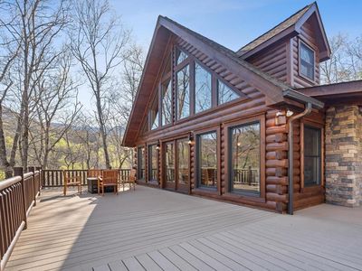 147 Diamond Falls Blvd