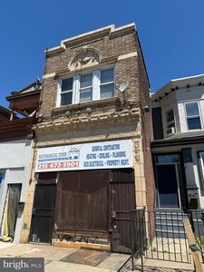 5149 Walnut St