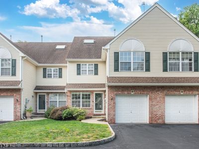 Property at 11 Cooper Ln, Millington, NJ