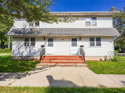 176 Villa St