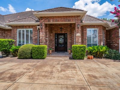 11 Westerleigh