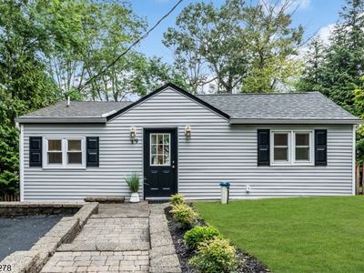 19 Sutton Rd