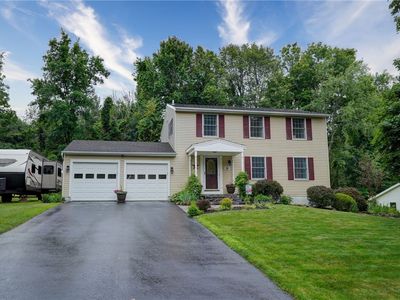 98 Peakview Dr