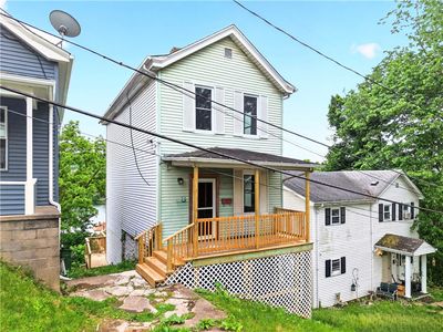 208 Wood St